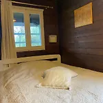 Casa Pino Mit Eingezaeuntem Garten In Ligurien Zur Alleinnutzung