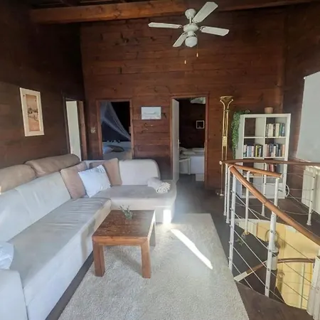Casa Pino Mit Eingezaeuntem Garten In Ligurien Zur Alleinnutzung