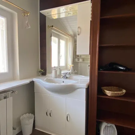 펜션 Casa Pino Mit Eingezaeuntem Garten In Ligurien Zur Alleinnutzung