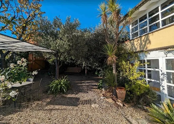Casa Pino Mit Eingezaeuntem Garten In Ligurien Zur Alleinnutzung Feriehus Borghetto d'Arroscia