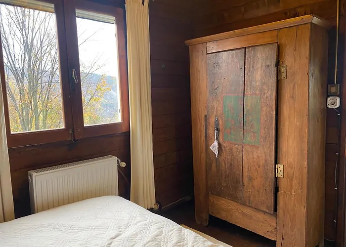 Feriehus Casa Pino Mit Eingezaeuntem Garten In Ligurien Zur Alleinnutzung